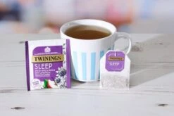 Twinings Superblends Sleep Spiced Apple & Vanilla With Camomile & Passionflowers 30g Pack Size: 4 X 20 X 30g -Snack Store 129813 3