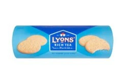 Lyons Rich Tea Pack Size: 18 X 300g