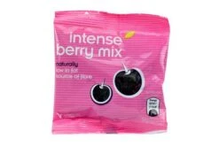 Brakes Intense Berry Mix Bag Pack Size: 25 X 40g